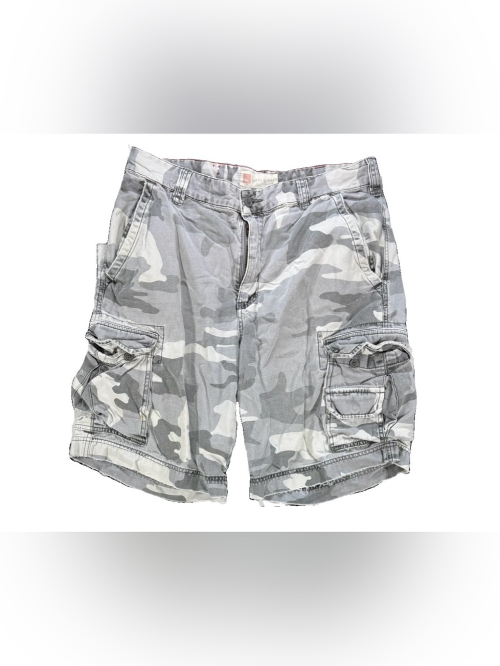 Vintage Y2K Camo Cargo Shorts Gray Men's 33 Cargo Supply Camouflage Grunge